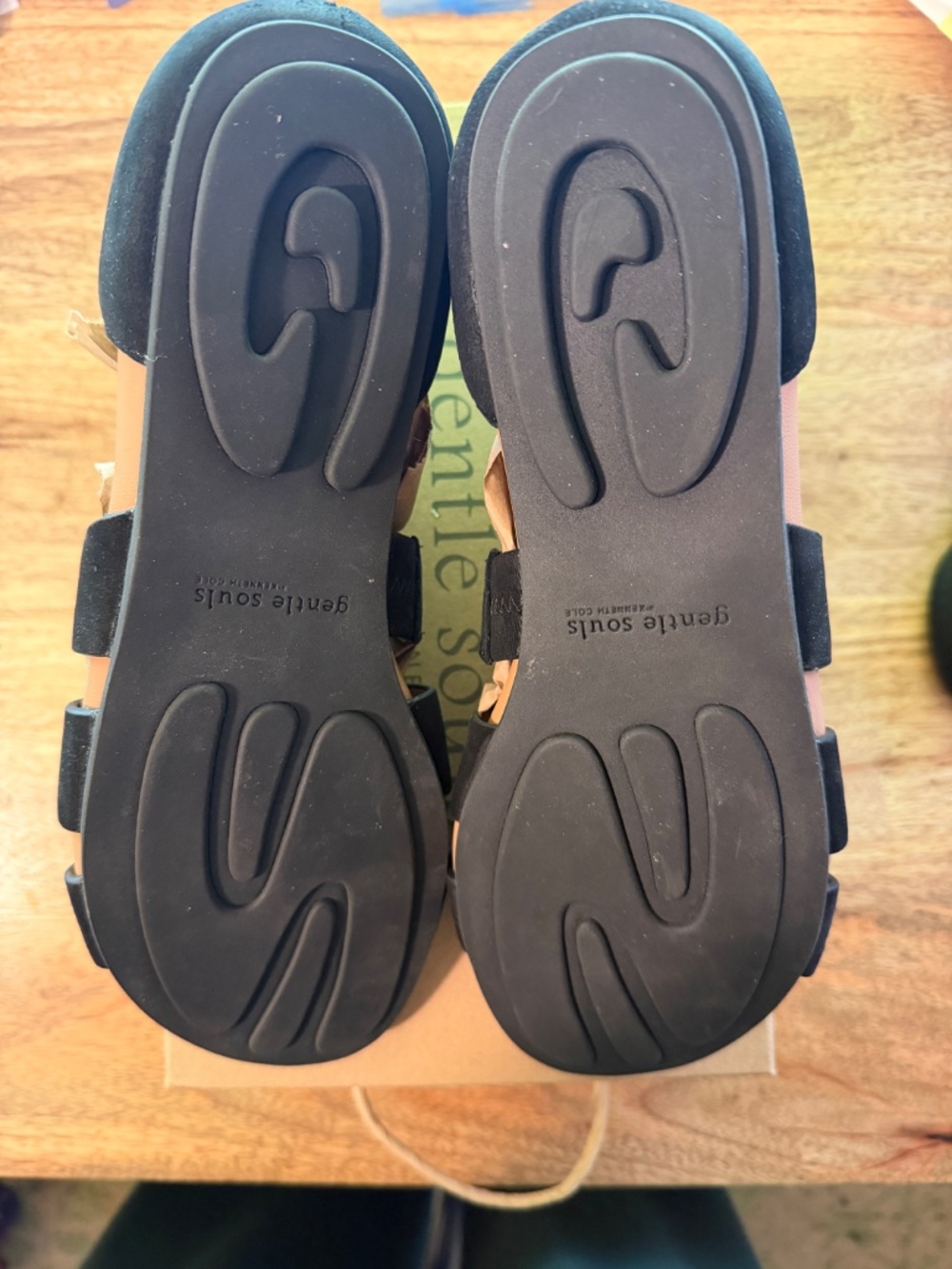 NIB Gentle Souls Lennon Sandal in Black size 9 - Picture 5 of 9